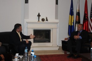 auto_15053337_199396880515397_194119068_o1479226677