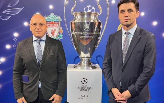 Pse ndryshoi Taulant Hodaj nga mbrojtës i zëshëm i FFK së  Cili është halli i tij 