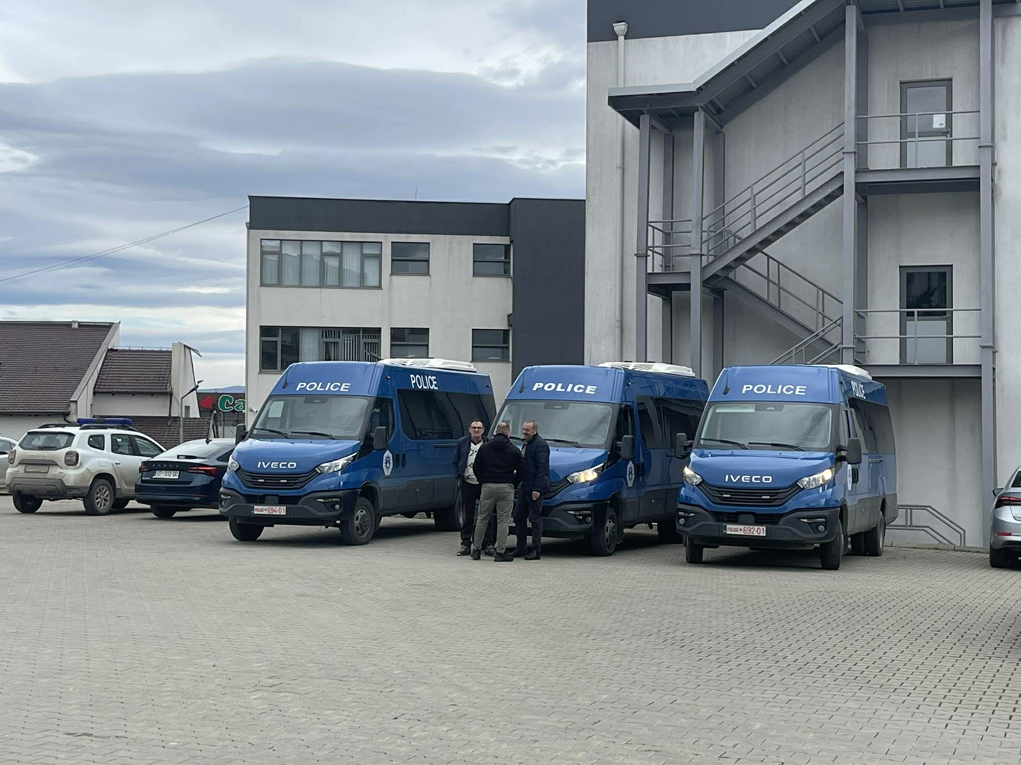 Dallaveret me vota në Prizren  Pesë të dyshuar ndalohen për 48 orë