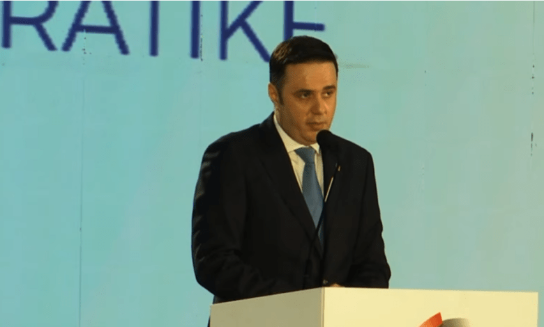 Abdixhiku në Kuvend  Partia nuk ecën përpara me njërin sy te karrika e kryetarit e tjetrin te rezultati