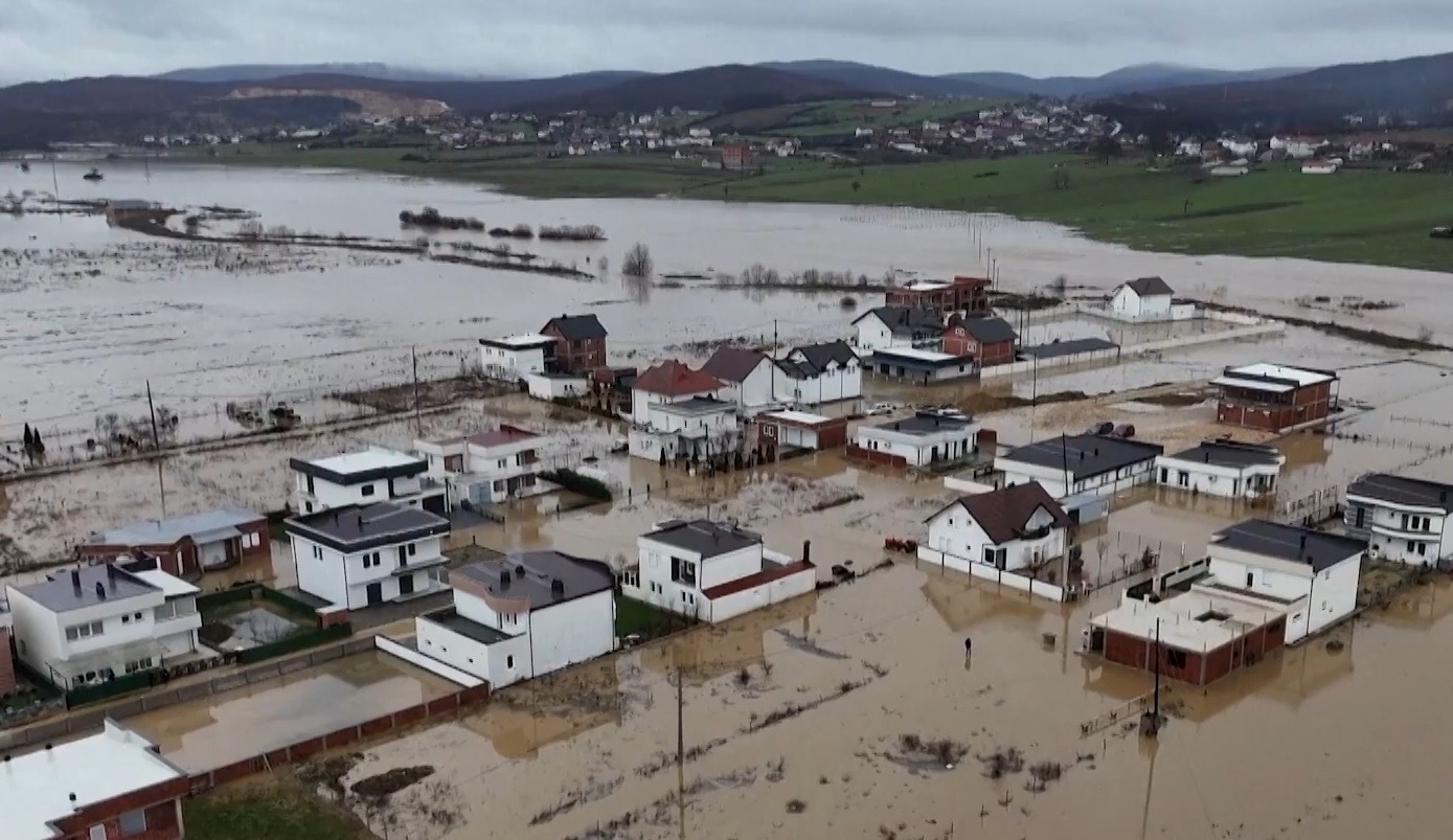 Përmbytjet në Kosovë po bëhen gjithnjë e më të shpeshta  IHMK  Janari 2026 me reshje rekord