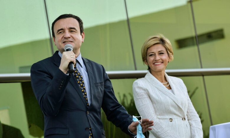 Mimoza Kusari gati 100 mijë vota  renditet në top dhjetëshen e VV së