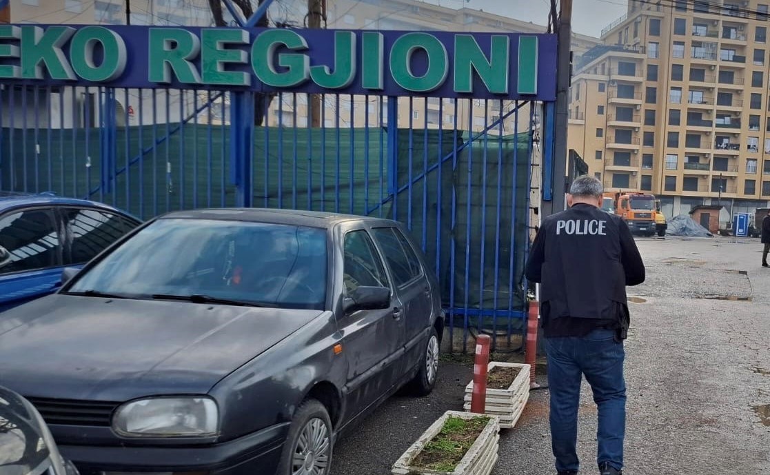 Hetime ndaj tenderit afër 400 mijë euro  Ekoregjioni  Kryeshefi Shala ndodhet në Itali për arsye familjare