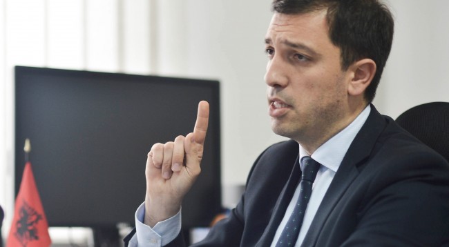 Dardan Sejdiu paralajmëron skenar të ri nga Albin Kurti