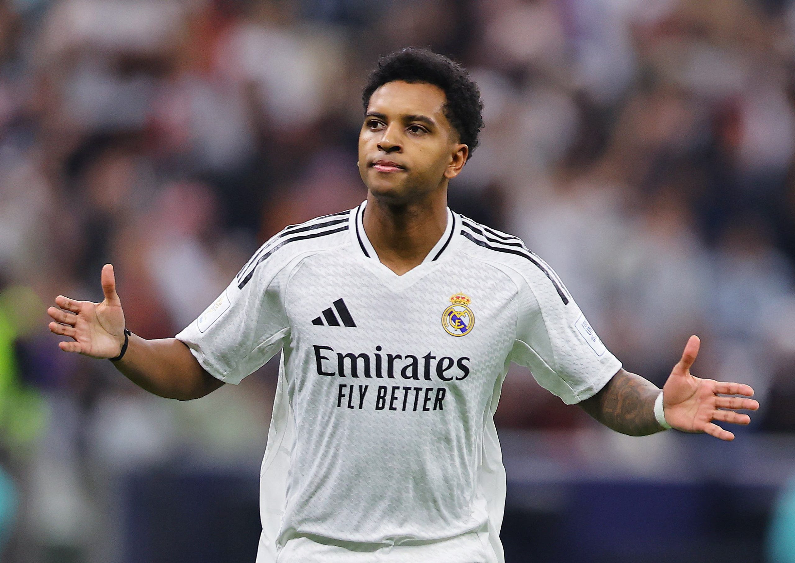 Rodrygo thotë se  konkurrenca e fortë  mes tij dhe Mbappes  Vinit e Bellinghamit  i bën të gjithë më të mirë